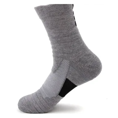 Men's Medium Tube Outdoor Sweat Absorbing Non Slip Socks