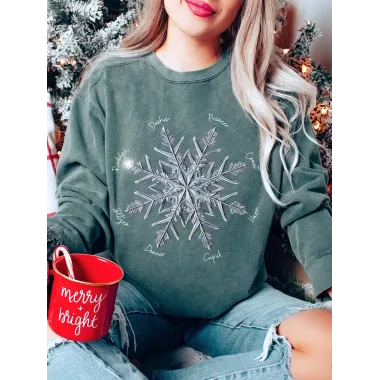 Vintage Snowflake Christmas Sweatshirt Retro Comfort Sweatshirt