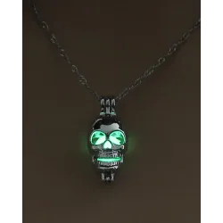 1pc Halloween Luminous Skull Head Pendant Necklace