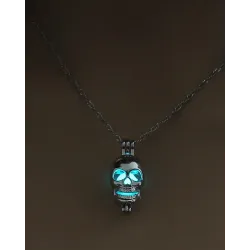 1pc Halloween Luminous Skull Head Pendant Necklace