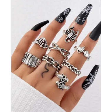 8pcs Halloween Skeleton Skull Heart Spider Web Rings Set