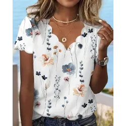 Floral Print Scallop Trim T-shirt